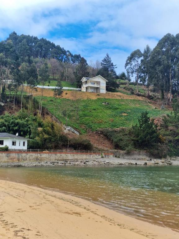 La Villa De Maria I Playa Beach El Puntal Asturias Villaviciosa  Εξωτερικό φωτογραφία